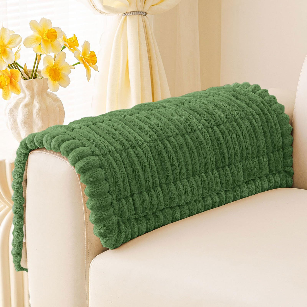 Smiry Couch Cover for Dogs, Non Slip Washable Sofa Protector for Pets
