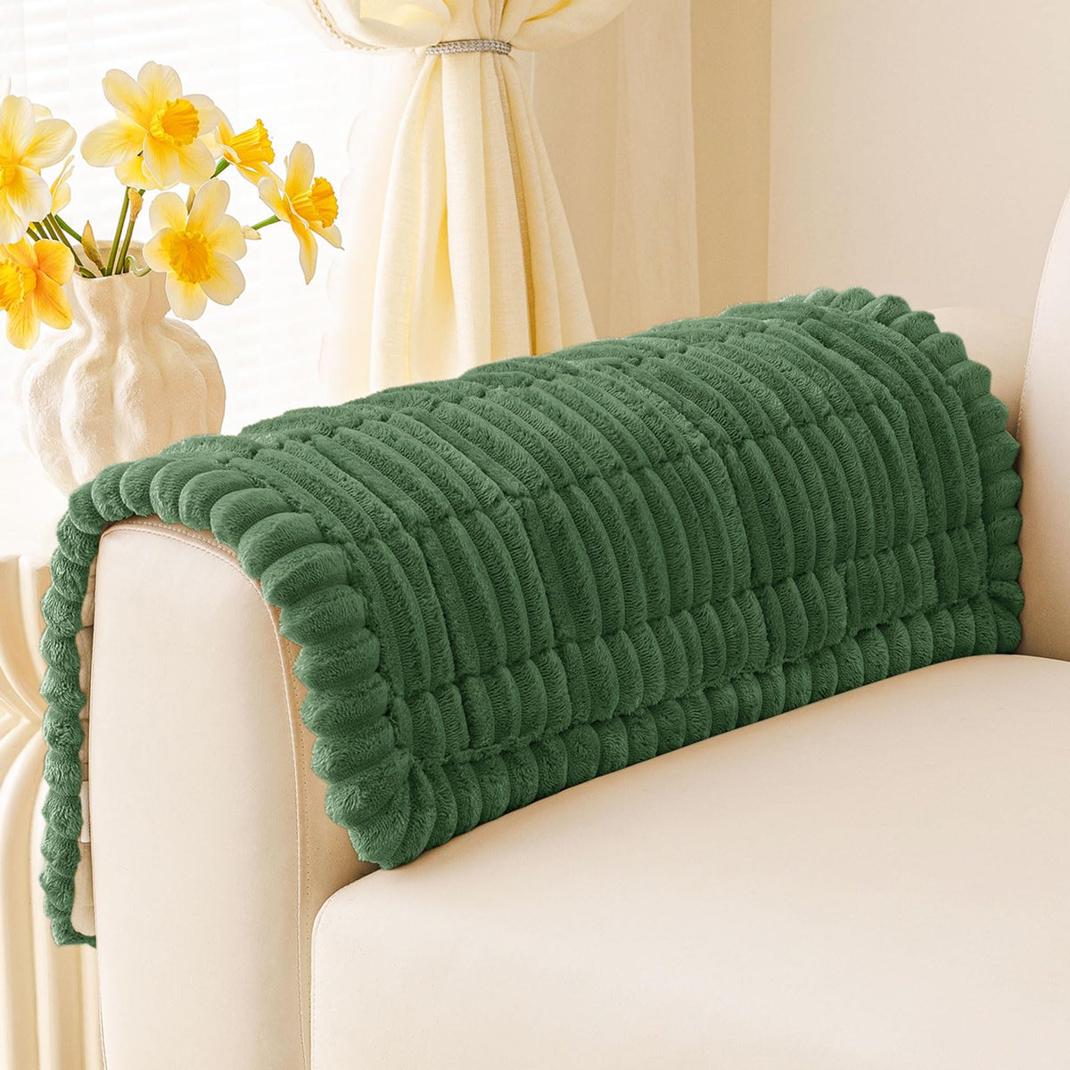 Smiry Couch Cover for Dogs, Non Slip Washable Sofa Protector for Pets