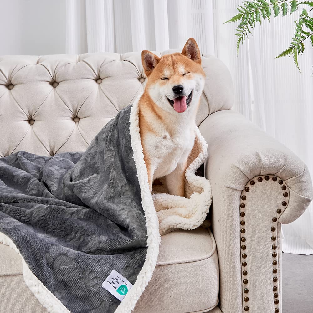 Qeils Dog & Cat Blankets - Waterproof Washable - Sherpa, Plus Plush Reversible, 25"X30", Grey Paw Print