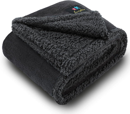 Luciphia Waterproof Bed Blanket Washable,Soft Sherpa Fleece Puppy Reversible Throw Blankets for Small Dog Cat, Furniture Cover Protector Couch Bed from Liquid Pee and Pet Fur, Black, 40" x 28"