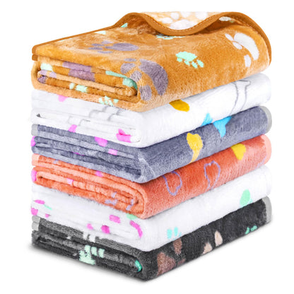 YedsIntu 6 Pcs Absorbent Guinea Pig Blankets Washable Small Animal Fleece Bedding Cage Liners Reusable Pet Pee Pad Sleep Mat Pad Cover for Hamster Ferret Rabbit Chinchilla Hedgehog (16"x24")