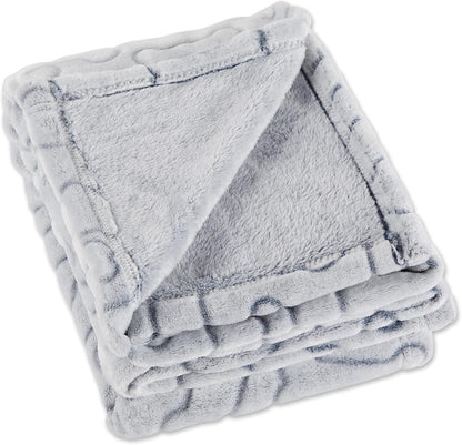 Bone Dry Embossed Bone Print Pet Blanket, 36x48", Gray
