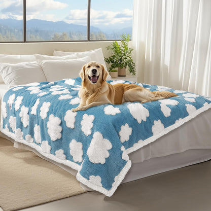 Luciphia Waterproof Dog Blanket for Small Dogs Cats Soft Reversible Fleece
