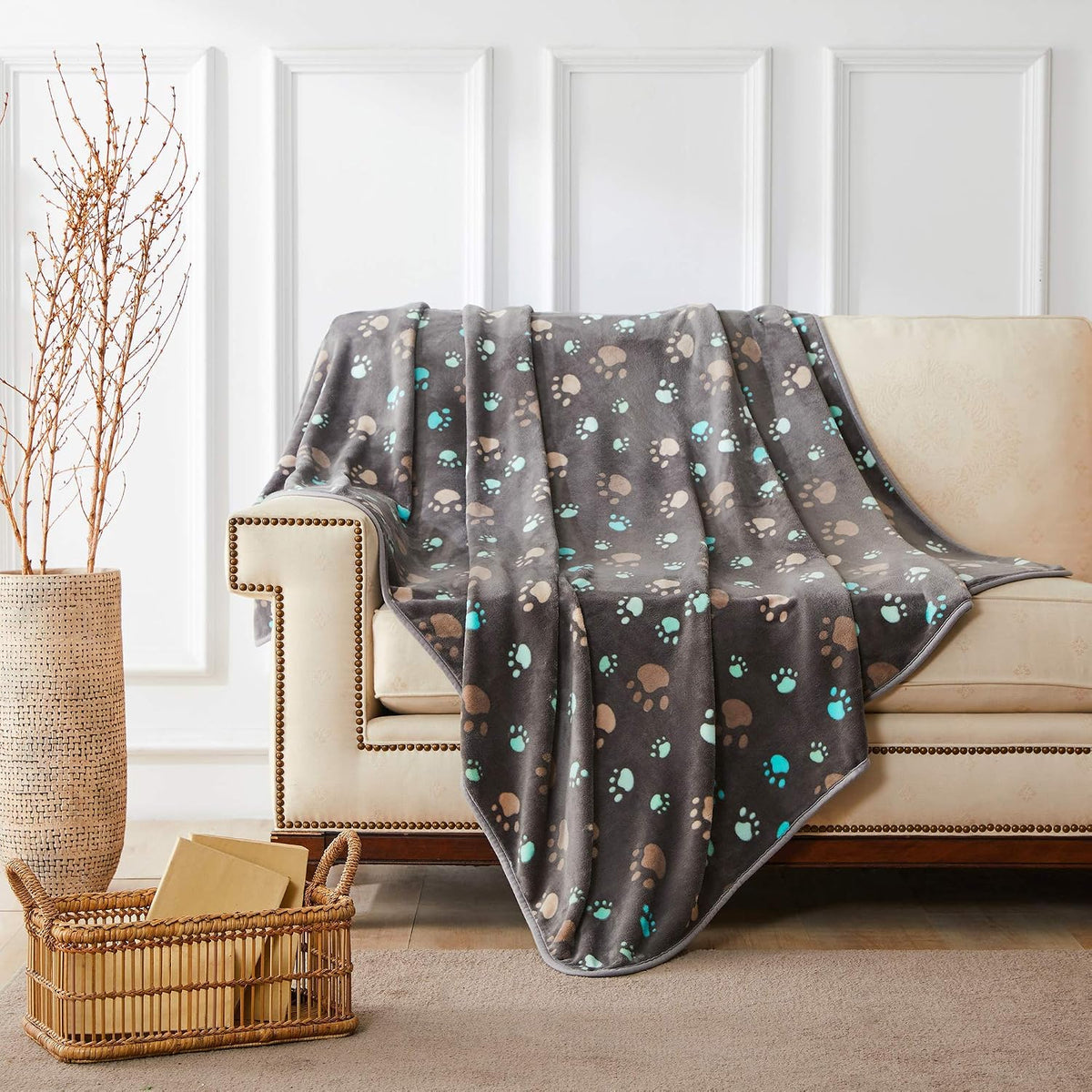 Allisandro 350 GSM-Super Soft and Premium Fuzzy Flannel Fleece Pet Dog Blanket, The Cute Print Design Washable Fluffy Blanket for Puppy Cat Kitten Indoor Outdoor, Grey, 40 x 32 Inches