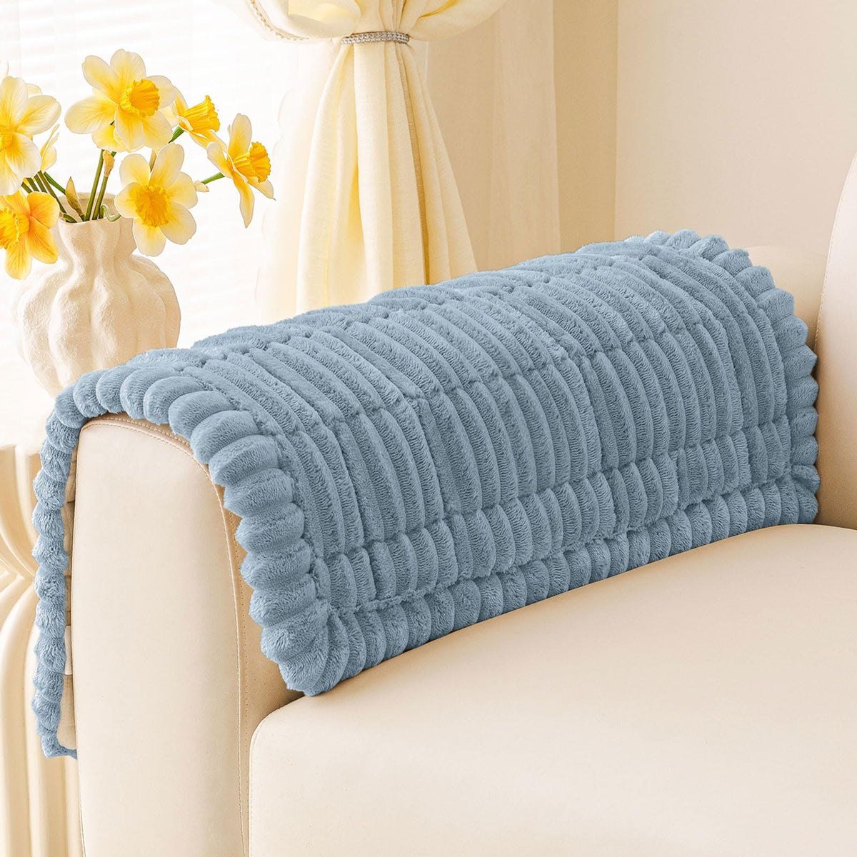 Smiry Couch Cover for Dogs, Non Slip Washable Sofa Protector for Pets