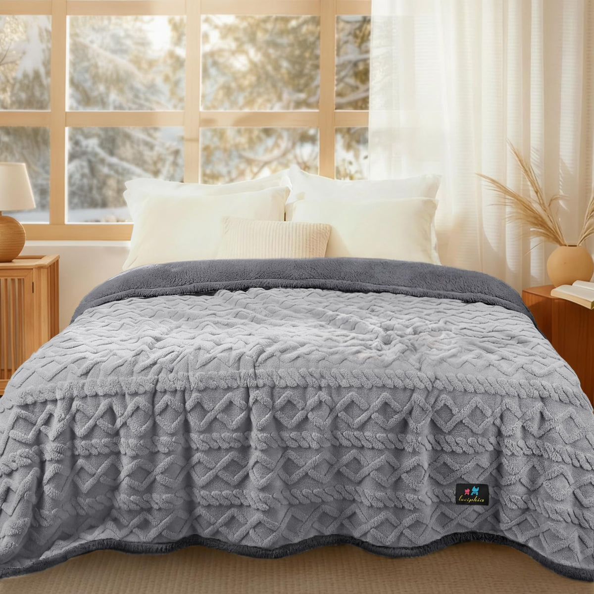 Luciphia Waterproof Blanket for Twin Bed Reversible Fleece Couch Cover