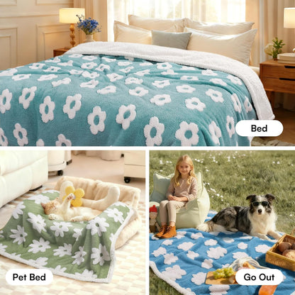 Luciphia Waterproof Dog Blanket for Small Dogs Cats Soft Reversible Fleece