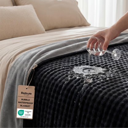 Bedsure Soft Bubble Waterproof Blanket for Couch Black/Grey 50"x60"