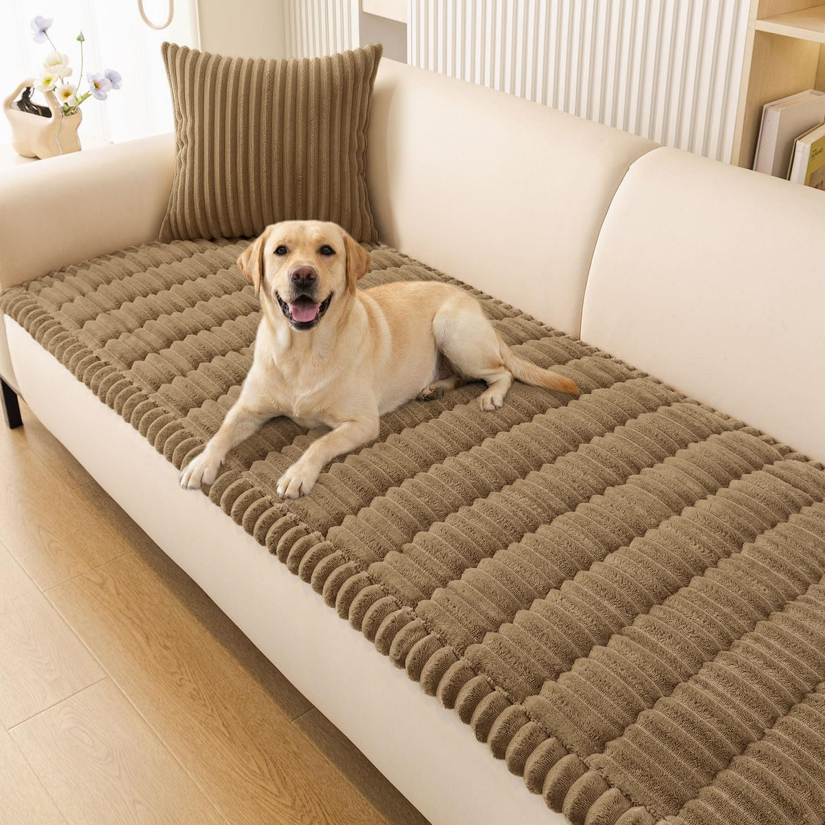 Smiry Couch Cover for Dogs, Non Slip Washable Sofa Protector for Pets