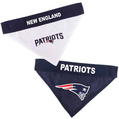 Pets First NFL DOG BANDANA - PHILADELPHIA EAGLES REVERSIBLE PET BANDANA. 2 Sided Sports Bandana with a PREMIUM Embroidery TEAM LOGO, Small/Medium. - 2 Sizes & 32 NFL Teams available, PHL-3217-S-M