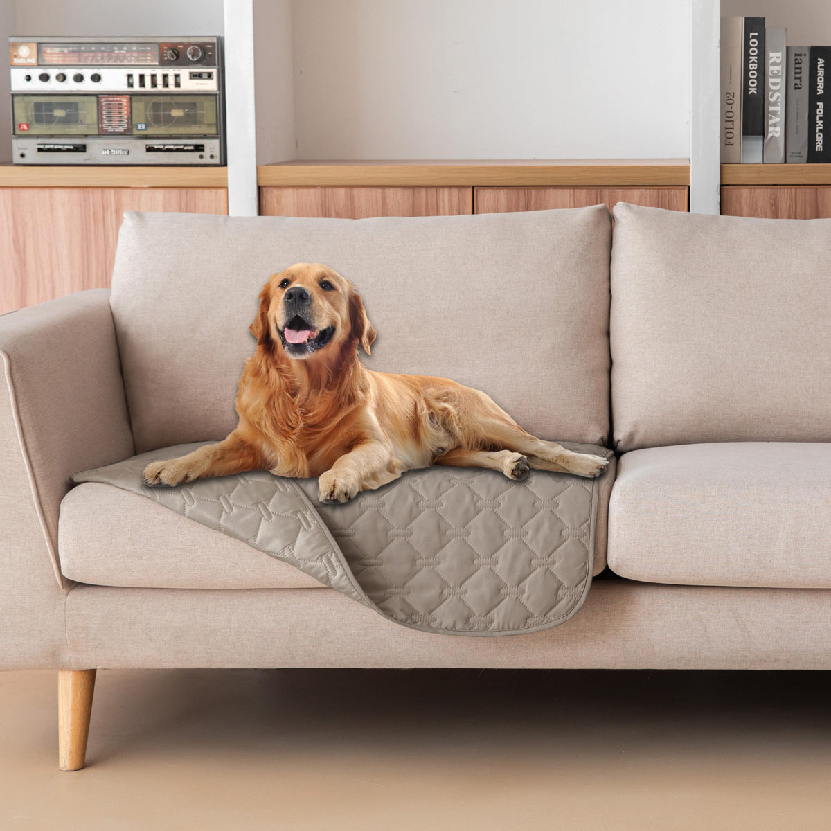 gogobunny Waterproof Pet Blanket for Bed, Washable Couch Cover for Dog Cat