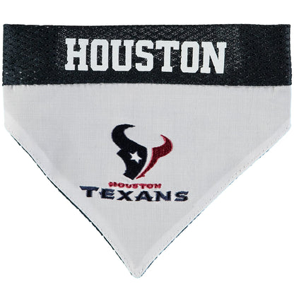 Pets First NFL DOG BANDANA - PHILADELPHIA EAGLES REVERSIBLE PET BANDANA. 2 Sided Sports Bandana with a PREMIUM Embroidery TEAM LOGO, Small/Medium. - 2 Sizes & 32 NFL Teams available, PHL-3217-S-M
