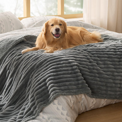 Bedsure ComfyFleece® Waterproof Dog Blankets for Large Dogs,50x60 Cream