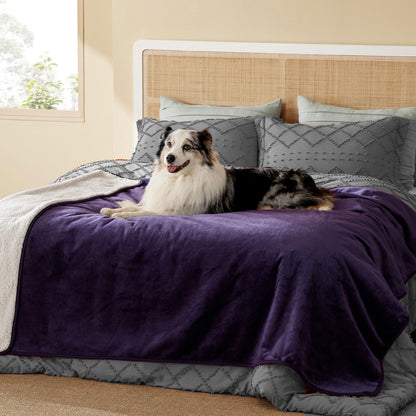 Bedsure Waterproof Dog Blankets for Large Dogs Sherpa Fleece Throw, 40X50