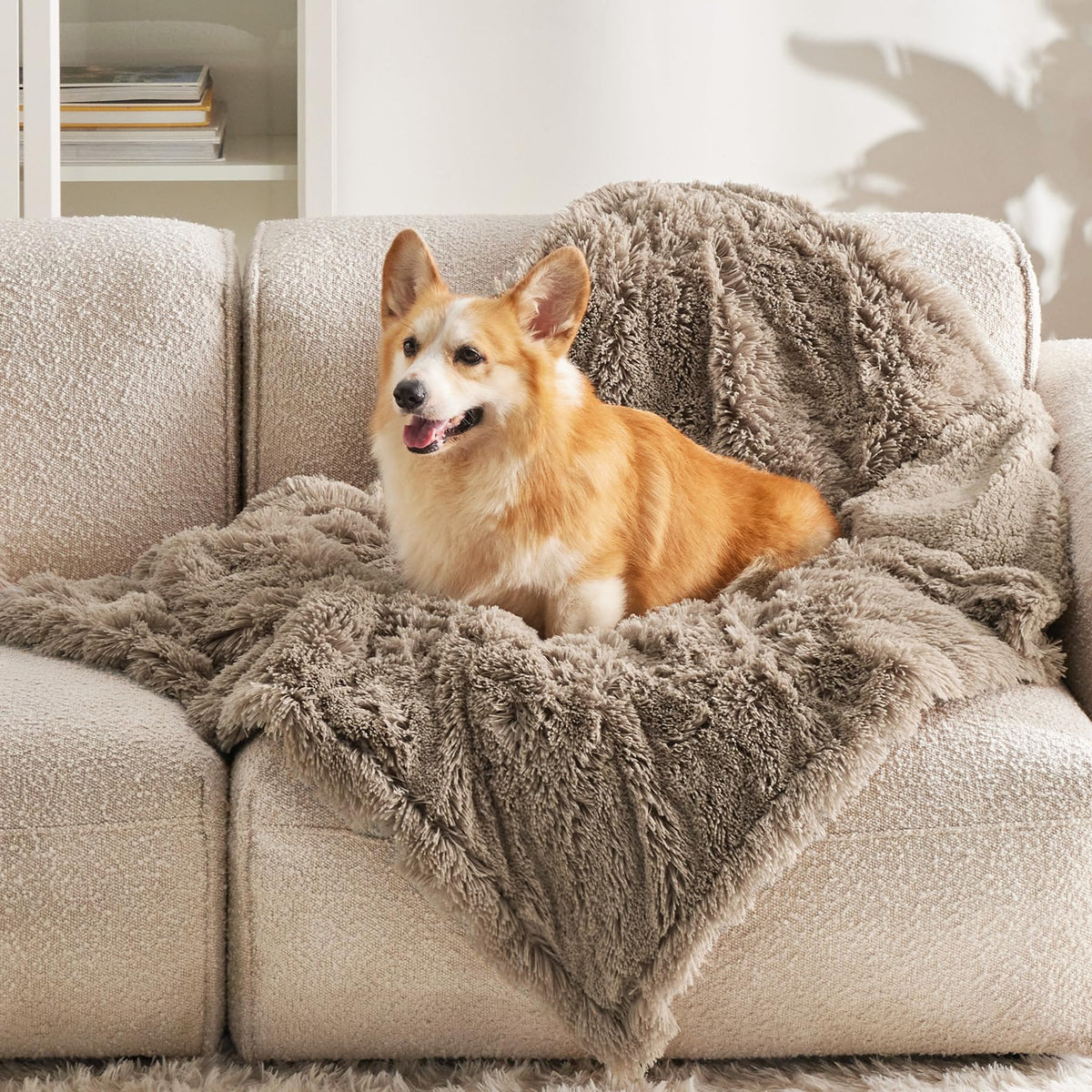 Bedsure Waterproof Dog Blankets for Large Dogs, Fluffy Faux Fur, 60×80"